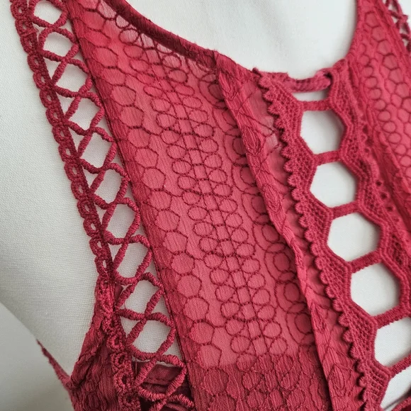 🆕️Free People Wherever You Go Crocheted Mini Dress Rose Red SZ Small - Picture 5 of 14